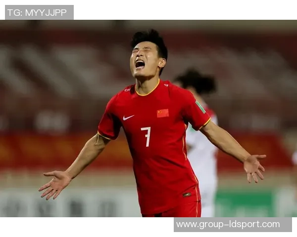 库杜斯期待进球不断涌现强调抢占第二落点的重要性