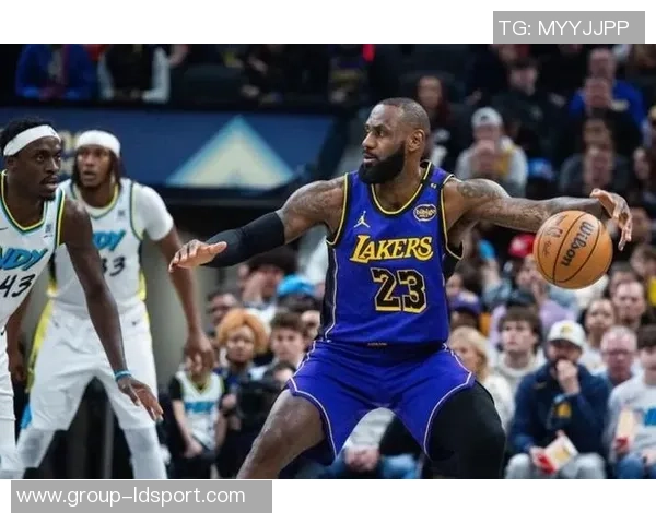 老詹高龄如巅峰魔术师模仿追梦湖人展现强大实力