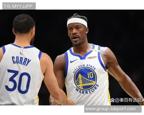 巴特勒强势突破篮下完成折叠打进并造成对手犯规精彩瞬间