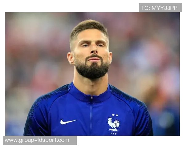 吉鲁打破进球荒助攻破巴黎FC球门重回法甲巅峰状态