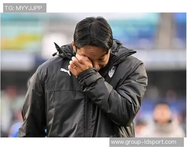 李正孝执教水原三星愿以苹果换三星展现执教决心与情怀 李正孝执教水原三星愿以苹果换三星展现执教决心与情怀