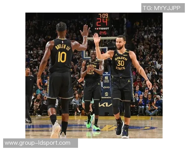 湾区媒体探讨库里出战场次对勇士西部前四的影响分析