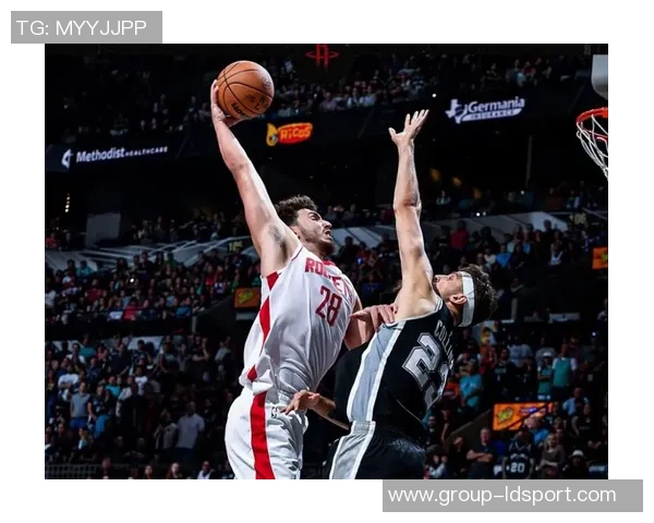 乌布雷状态火热合同年表现亮眼场均21分助攻与三分命中率飙升